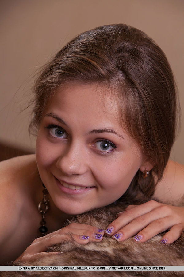 Александрина, 32